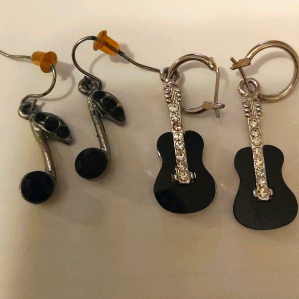 Guitar Music Note Earrings